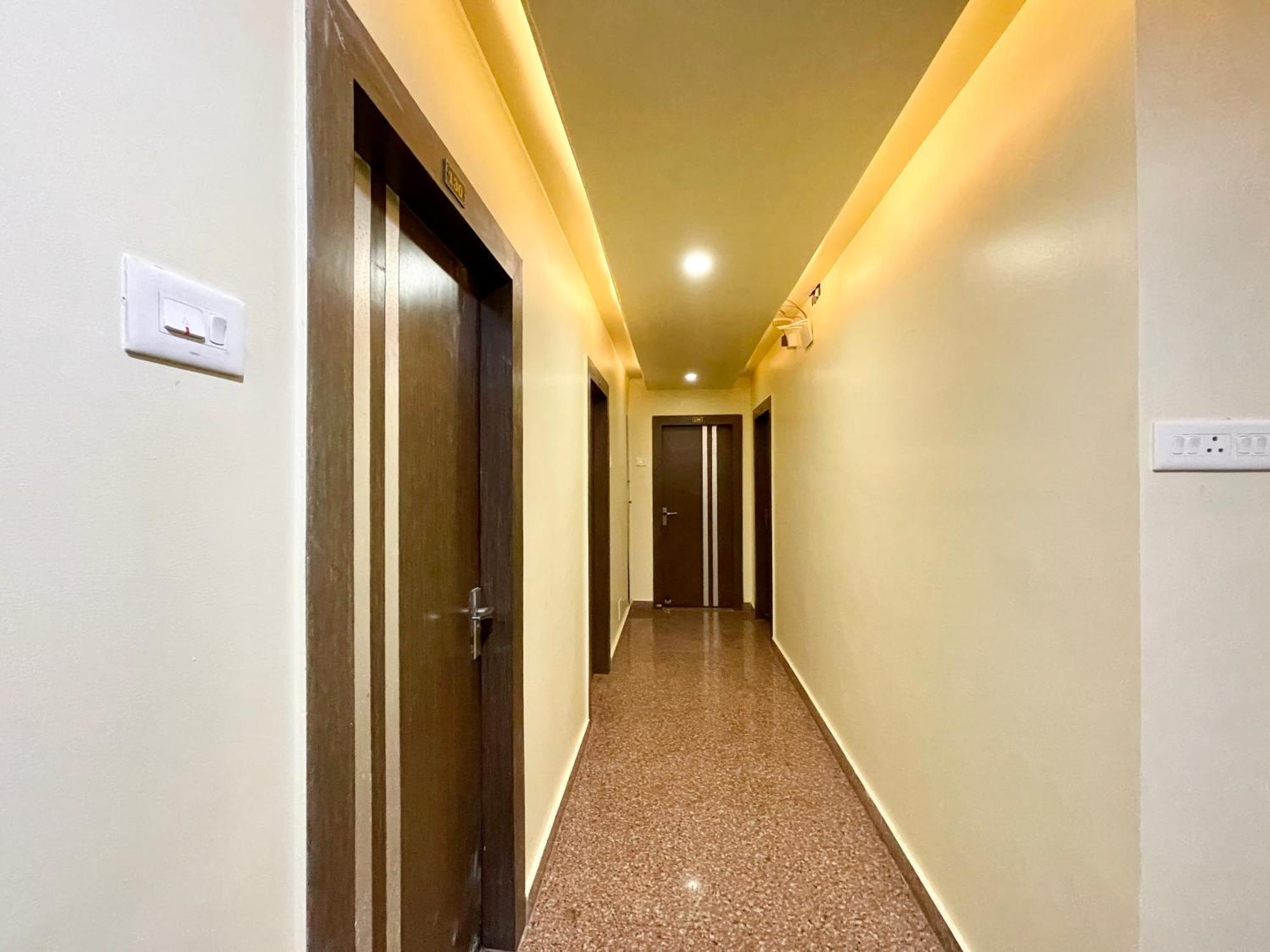 Close Puri Exterior foto