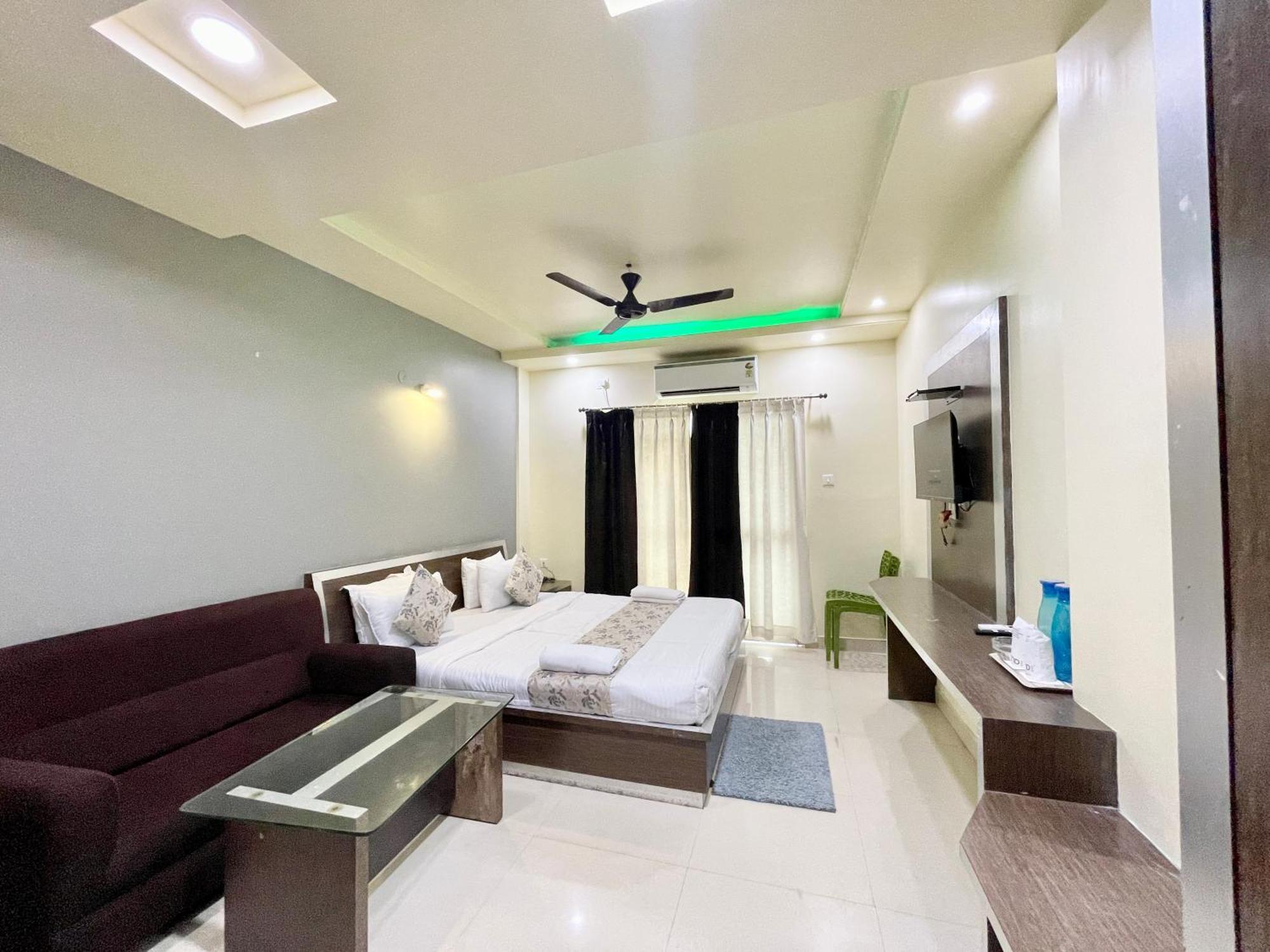 Close Puri Exterior foto