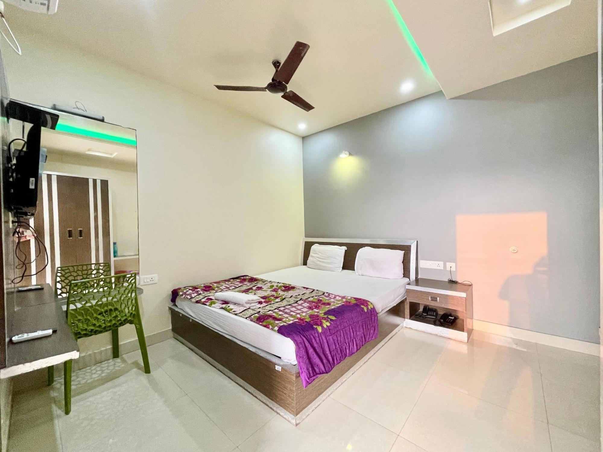 Close Puri Exterior foto