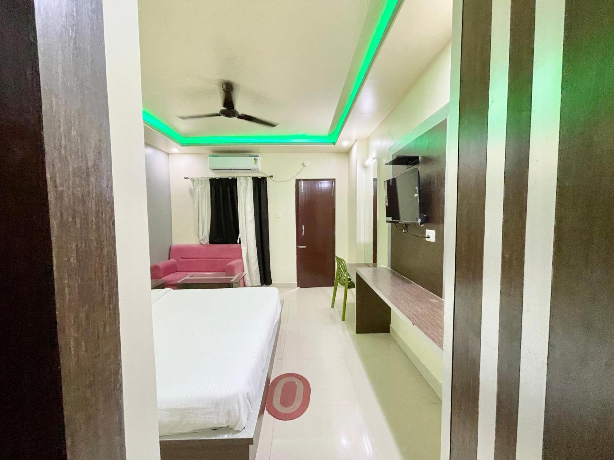 Close Puri Exterior foto
